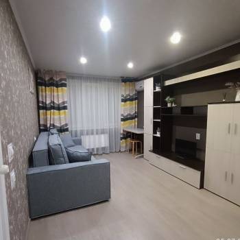 Сдается 1-комнатная квартира, 38 м²