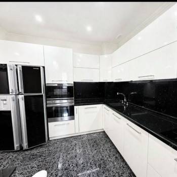 Продается 3-х комнатная квартира, 104 м²