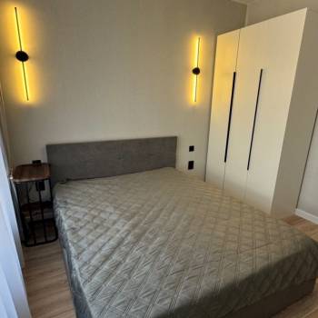 Продается 1-комнатная квартира, 32 м²