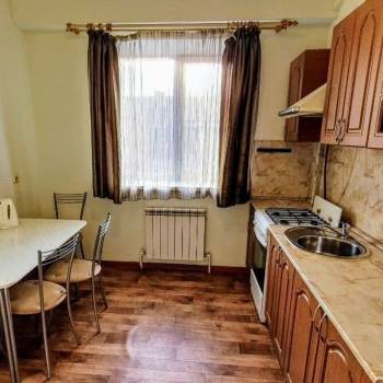 Сдается 1-комнатная квартира, 47 м²