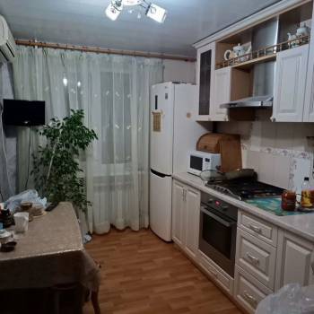 Сдается Многокомнатная квартира, 70 м²