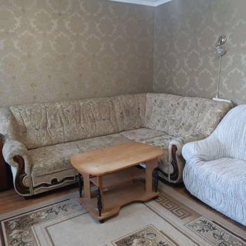 Сдается Многокомнатная квартира, 70 м²