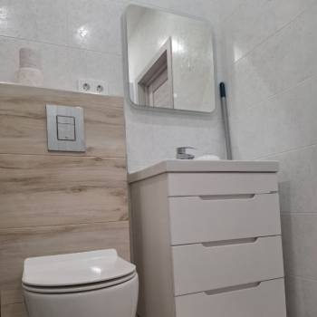 Сдается 1-комнатная квартира, 42 м²