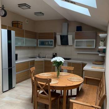 Сдается Многокомнатная квартира, 130 м²