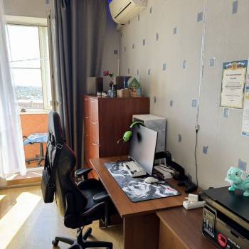 Продается 1-комнатная квартира, 40 м²