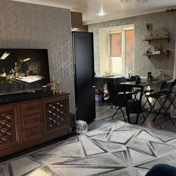 Сдается Многокомнатная квартира, 67 м²
