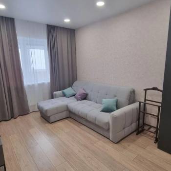 Сдается 1-комнатная квартира, 41 м²