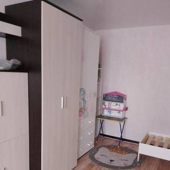 Продается 1-комнатная квартира, 37 м²