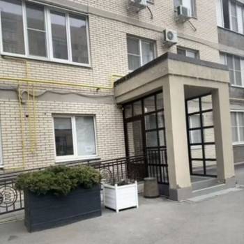 Продается 1-комнатная квартира, 38 м²