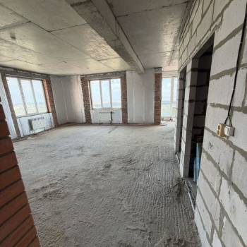 Продается 1-комнатная квартира, 73 м²