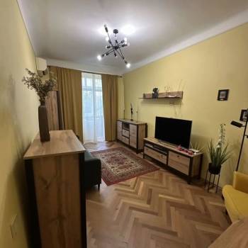 Сдается 2-х комнатная квартира, 49 м²