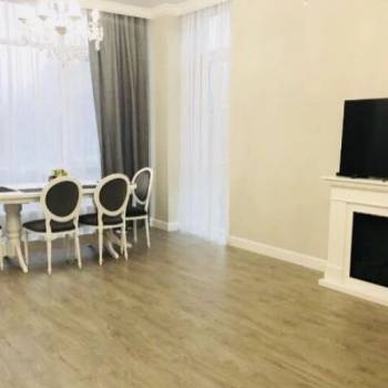 Сдается 2-х комнатная квартира, 63 м²