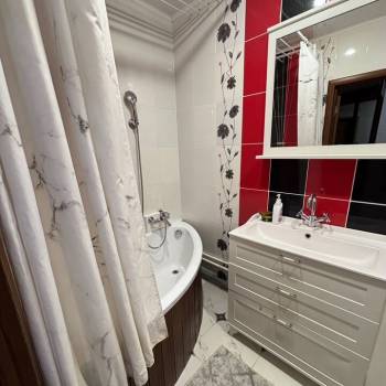 Сдается 1-комнатная квартира, 35 м²