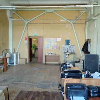 Сдается Нежилое помещение, 203 м²