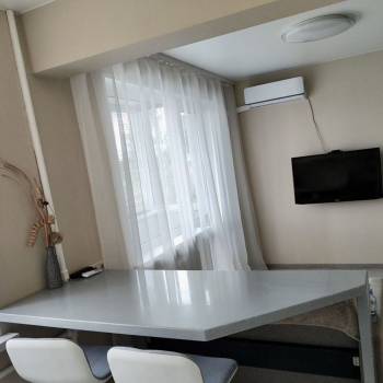 Продается 1-комнатная квартира, 33 м²