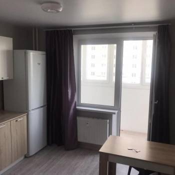 Сдается 1-комнатная квартира, 40 м²