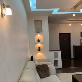 Продается 1-комнатная квартира, 41 м²