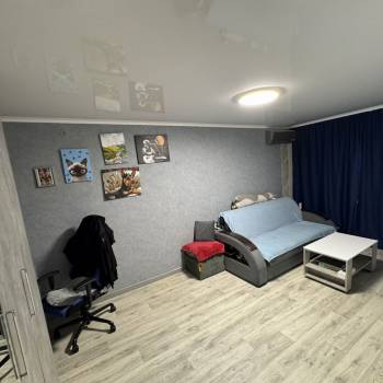 Продается 1-комнатная квартира, 30,8 м²