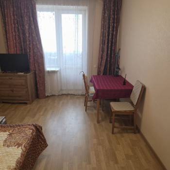 Сдается 1-комнатная квартира, 35 м²