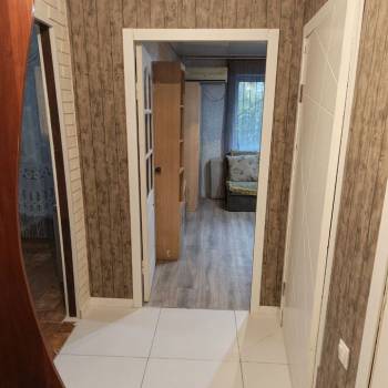 Продается 1-комнатная квартира, 38 м²