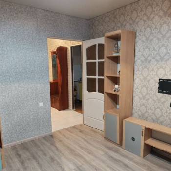 Продается 1-комнатная квартира, 38 м²