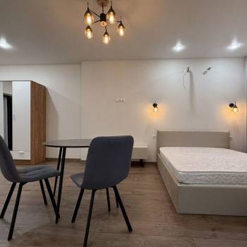 Сдается 1-комнатная квартира, 35 м²
