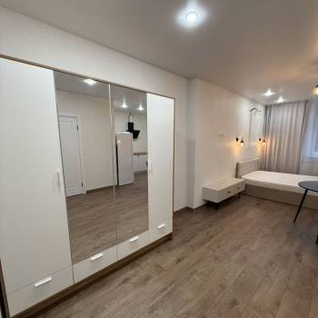 Сдается 1-комнатная квартира, 35 м²