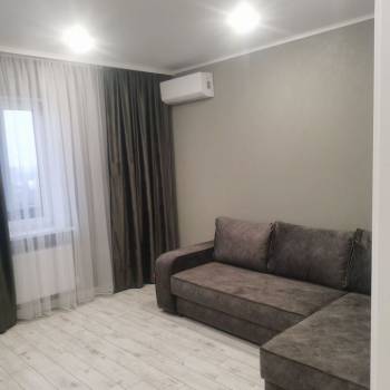 Сдается 2-х комнатная квартира, 62,5 м²