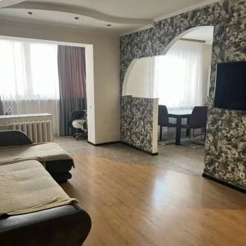 Продается 2-х комнатная квартира, 56 м²