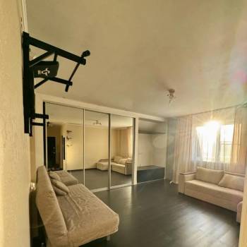 Сдается 1-комнатная квартира, 45 м²