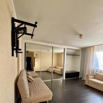 Сдается 1-комнатная квартира, 45 м²