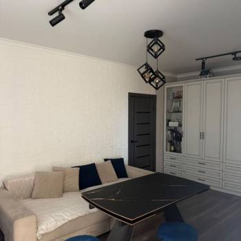 Продается 3-х комнатная квартира, 60,6 м²