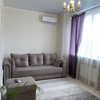 Сдается 1-комнатная квартира, 45 м²