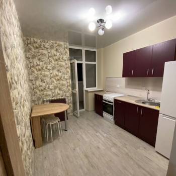 Сдается 1-комнатная квартира, 35 м²