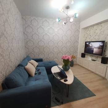 Сдается 1-комнатная квартира, 38 м²