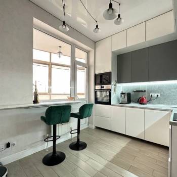 Сдается 1-комнатная квартира, 51,1 м²