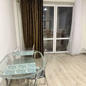 Сдается 1-комнатная квартира, 43 м²
