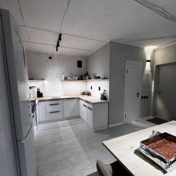 Продается 1-комнатная квартира, 28,1 м²