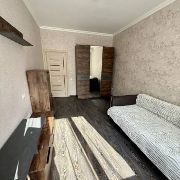 Сдается 1-комнатная квартира, 42,2 м²