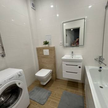 Сдается 1-комнатная квартира, 38 м²