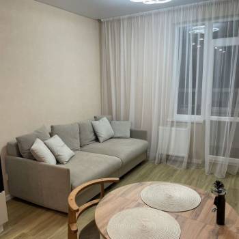 Сдается 1-комнатная квартира, 40 м²