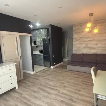 Сдается 1-комнатная квартира, 50 м²