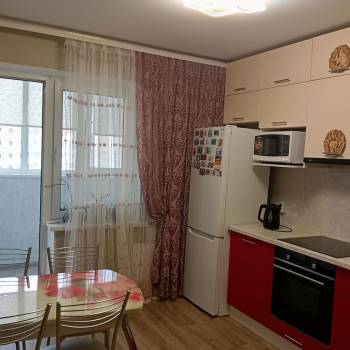 Продается 1-комнатная квартира, 40 м²