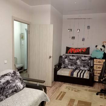 Продается 1-комнатная квартира, 40 м²