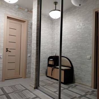 Продается 1-комнатная квартира, 45 м²