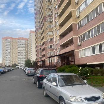 Продается 3-х комнатная квартира, 100 м²