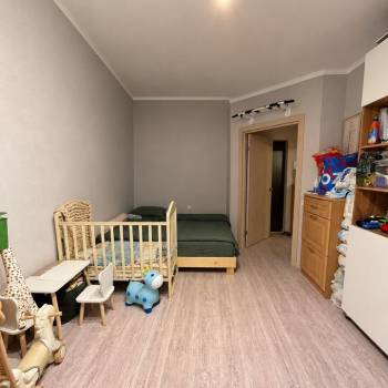 Продается 1-комнатная квартира, 39,8 м²