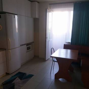 Сдается 1-комнатная квартира, 41 м²