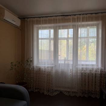 Продается 1-комнатная квартира, 32 м²