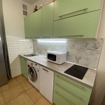 Продается 1-комнатная квартира, 41 м²